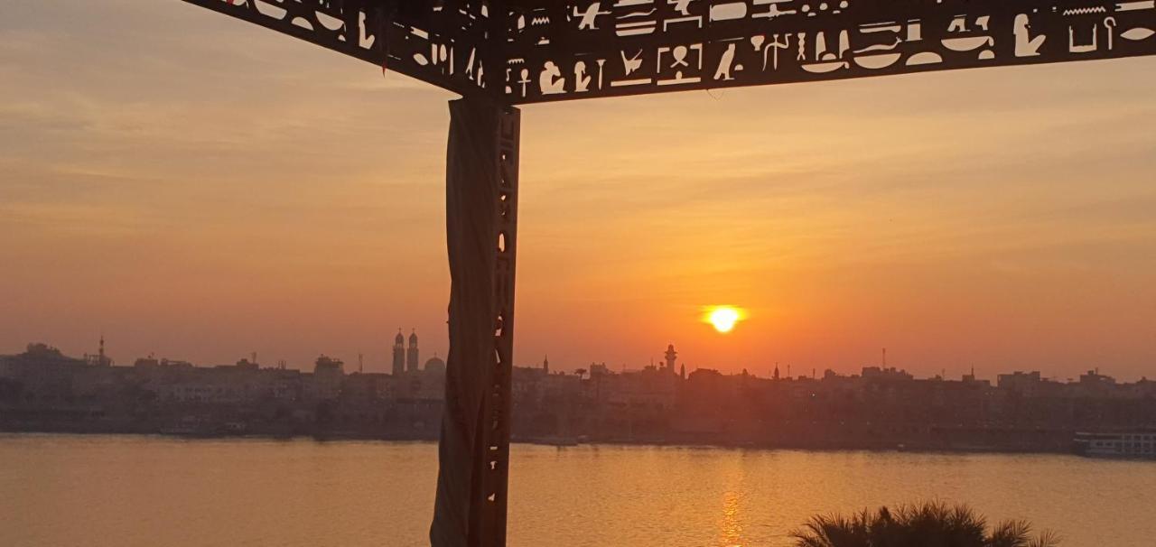 Nile Sunrise Flats Apartment Luxor Exterior foto