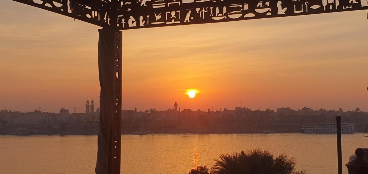 Nile Sunrise Flats Apartment Luxor Exterior foto