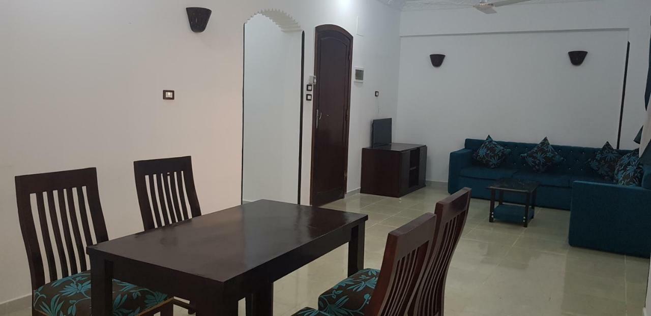 Nile Sunrise Flats Apartment Luxor Exterior foto